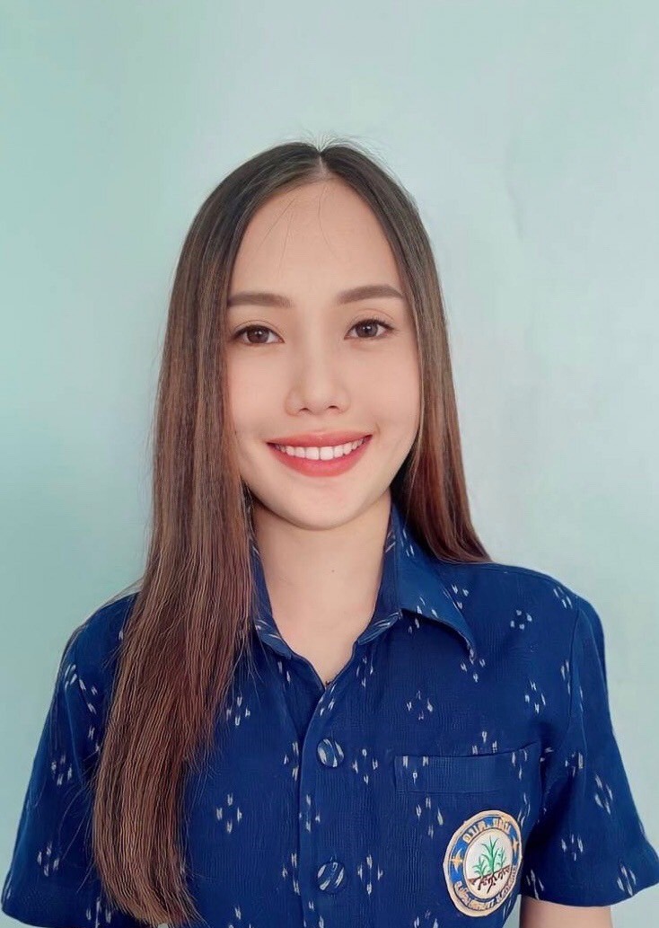 นางสาวปาริชาติ เกตุบำรุง       